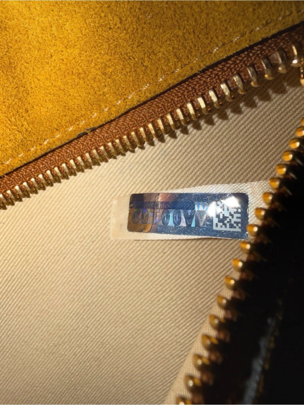 Chloe Milo Tan Leather Tote Bag! EUC with COA! - Picture 2 of 10